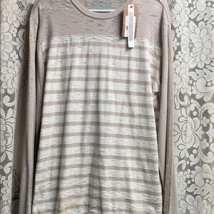 Red Camel Beige Knit Pull Over Long Sleeve Shirt NWT